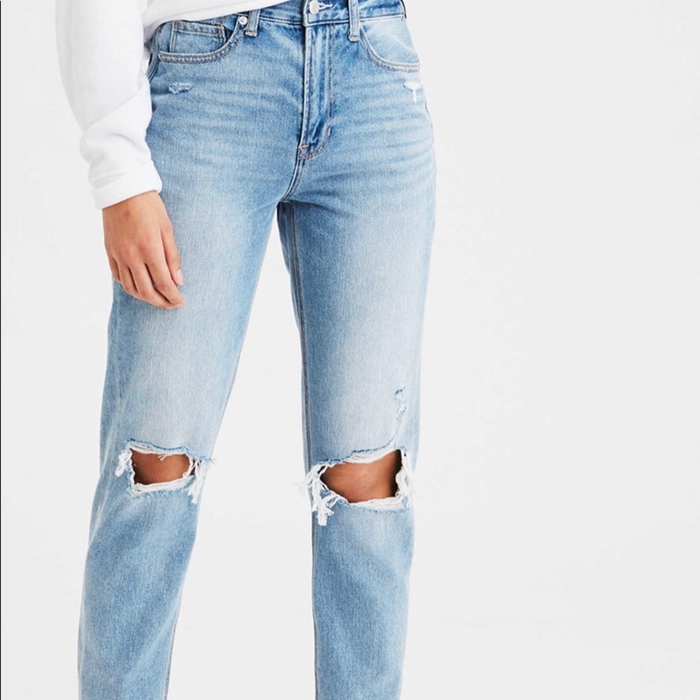 american eagle mom jeans